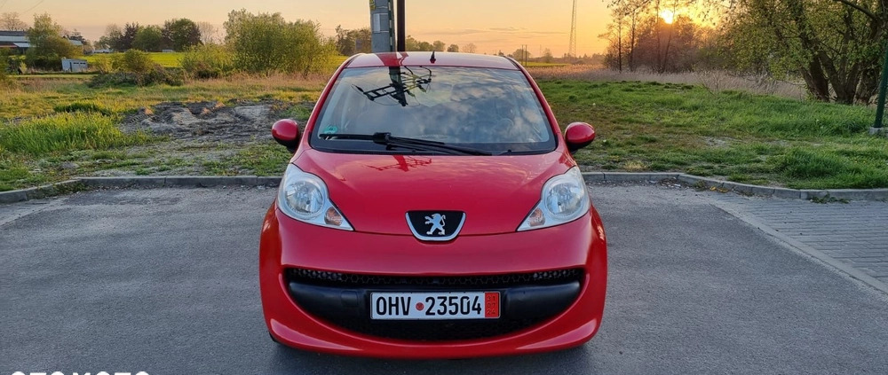 Peugeot 107 cena 7900 przebieg: 257000, rok produkcji 2006 z Mrocza małe 277